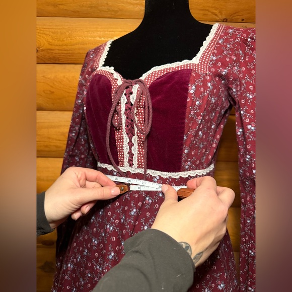 Gunne Sax Burgundy Floral Long Sleeve Dress - Picture 4 of 7